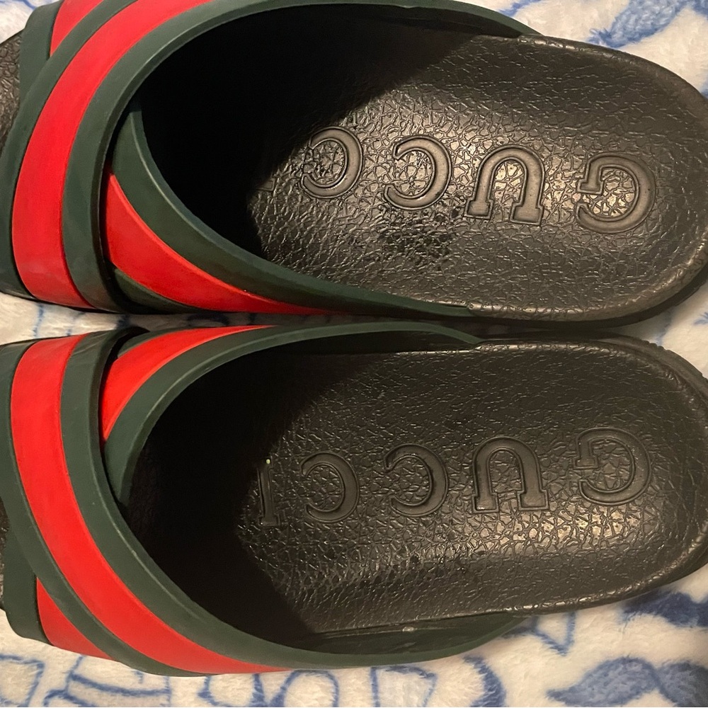 Gucci web slides